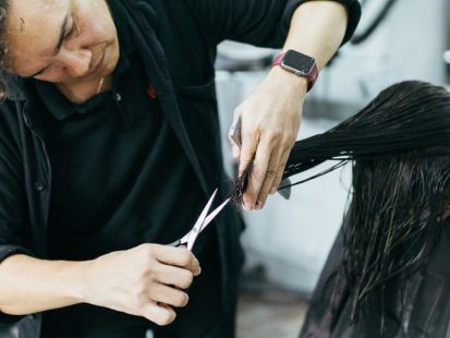 Corte de cabello en la peluqueria Kokoro Belleza en el centro de Valladolid