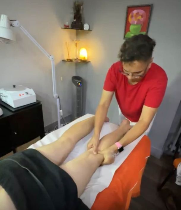 Masaje Descontracturante en Valladolid