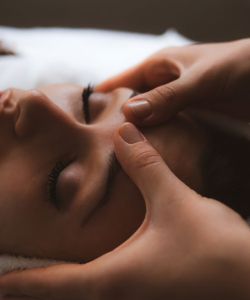 Masaje facial Kobido en Valladolid