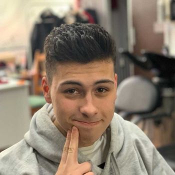 Corte de pelo en peluqueria para hombres en Valladolid