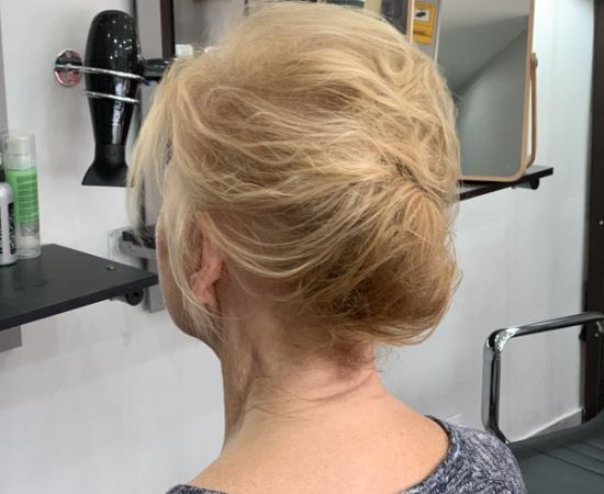 Recogido para madrina de boda en Valladolid