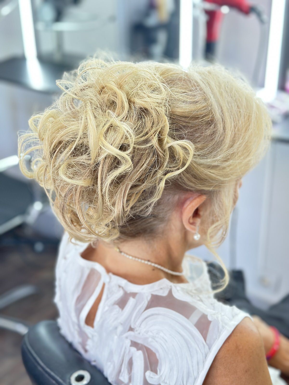 Peinado y Maquillaje en Valladolid